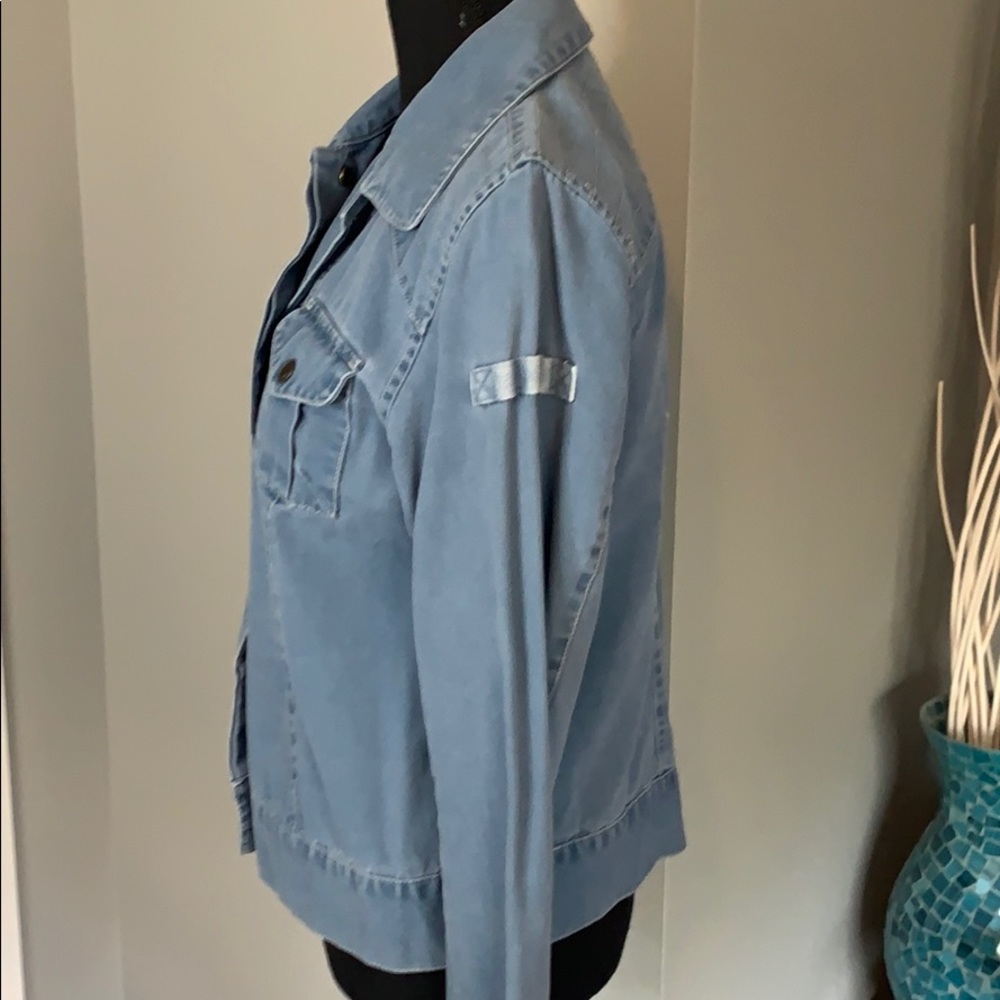 i.e. relaxed Light Blue Cotton Jacket - Picture 3 of 9